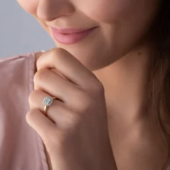 Beaverbrooks 9ct Gold Diamond Cluster Ring