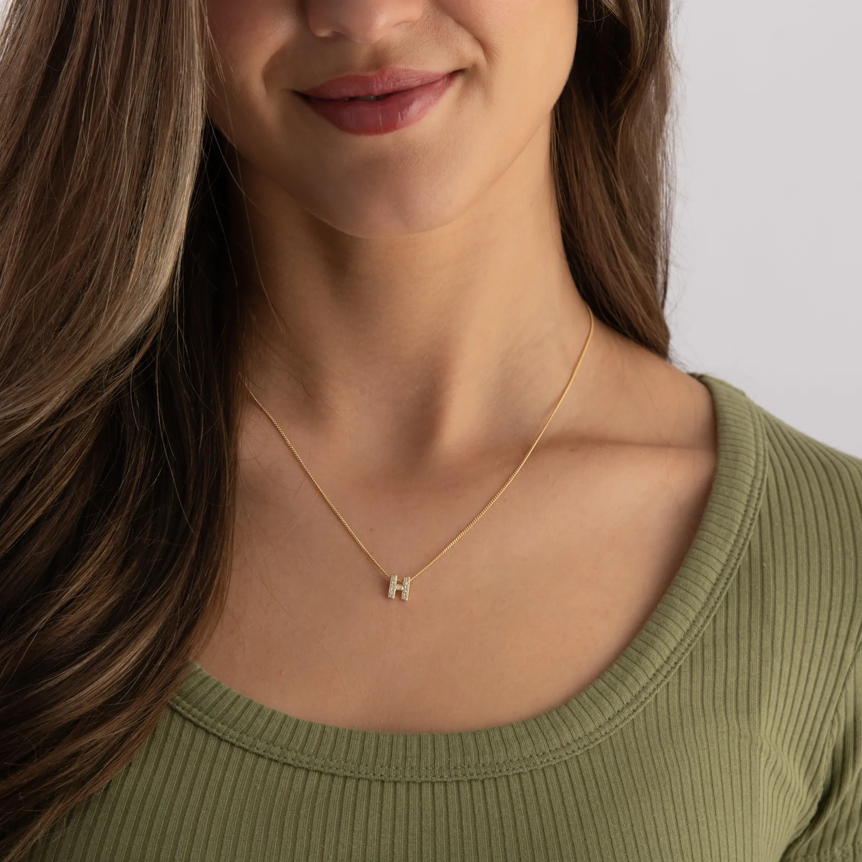 Beaverbrooks 9ct Yellow Gold Diamond Initial H Pendant