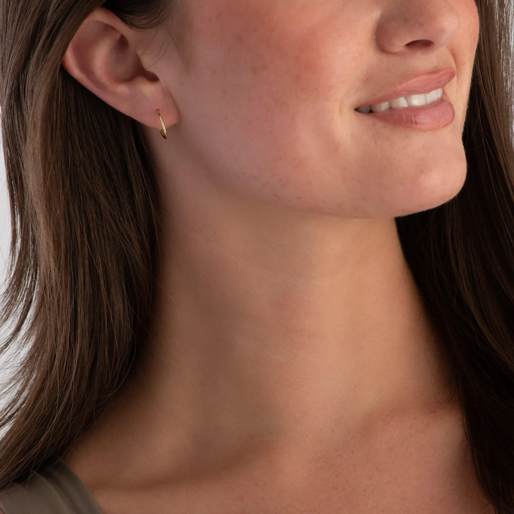 Beaverbrooks 9ct Yellow Gold 10mm Hoop Earrings