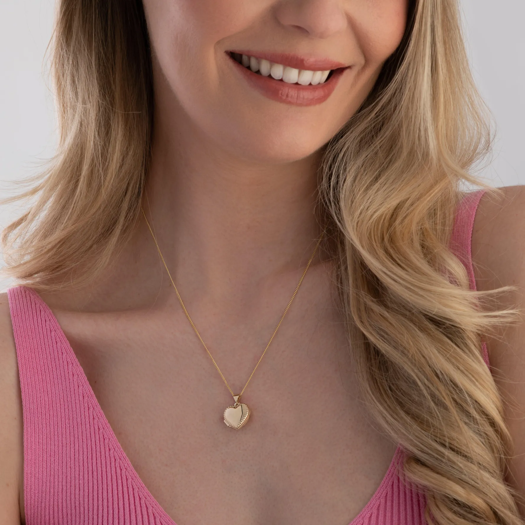 Beaverbrooks 9ct Yellow Gold Heart Locket