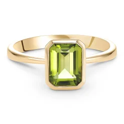 Beaverbrooks 9ct Yellow Gold Peridot Ring