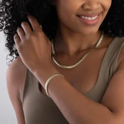 Beaverbrooks 9ct Yellow Gold Necklace