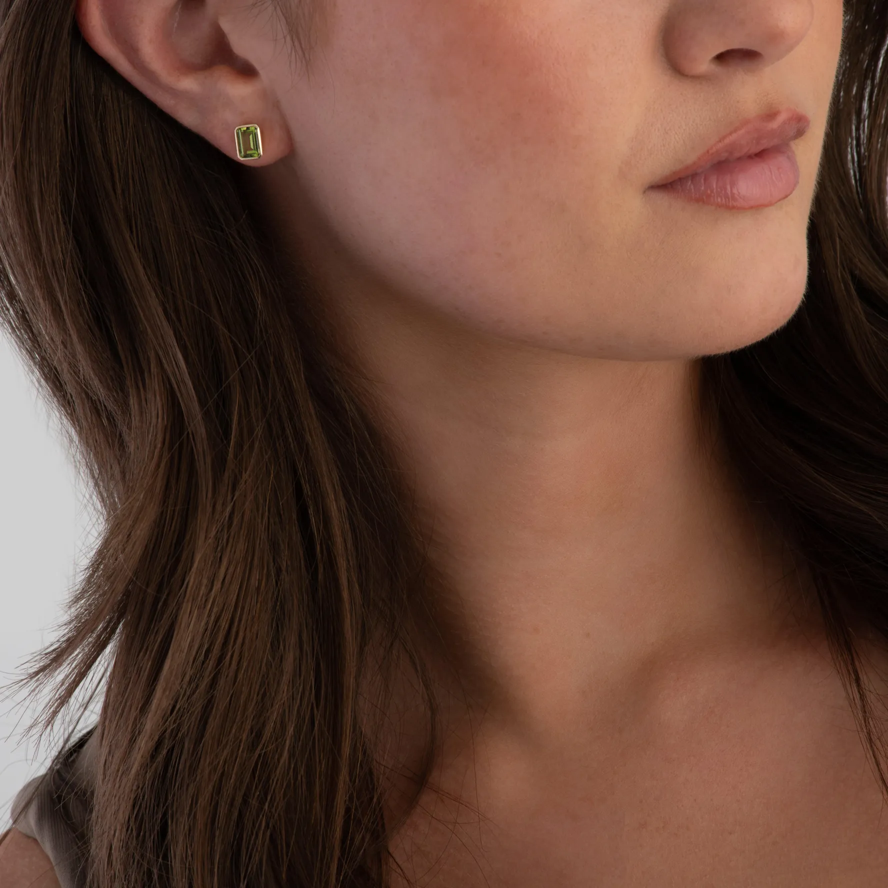 Beaverbrooks 9ct Yellow Gold Peridot Stud Earrings