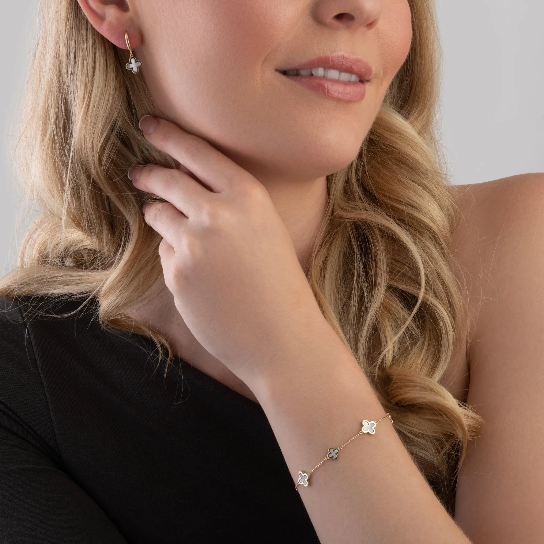 Beaverbrooks 9ct Yellow Gold Mother of Pearl Clover Huggie Hoop Earrings