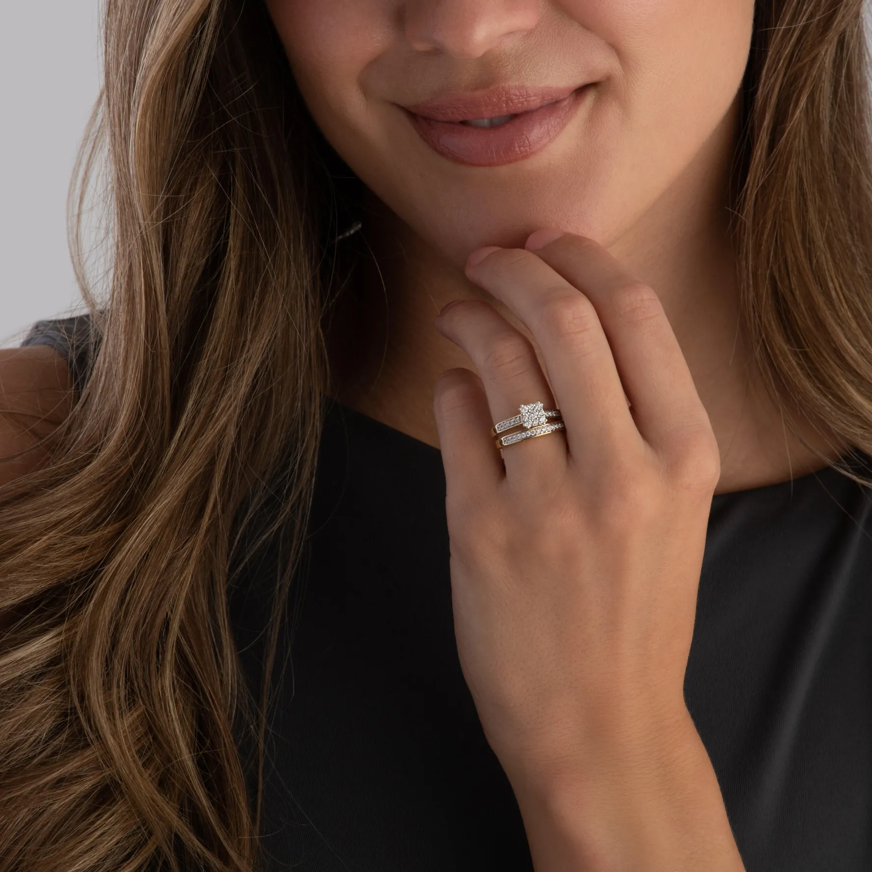 Beaverbrooks 18ct Yellow Gold Diamond 3.5mm Cluster Ring Bridal Set