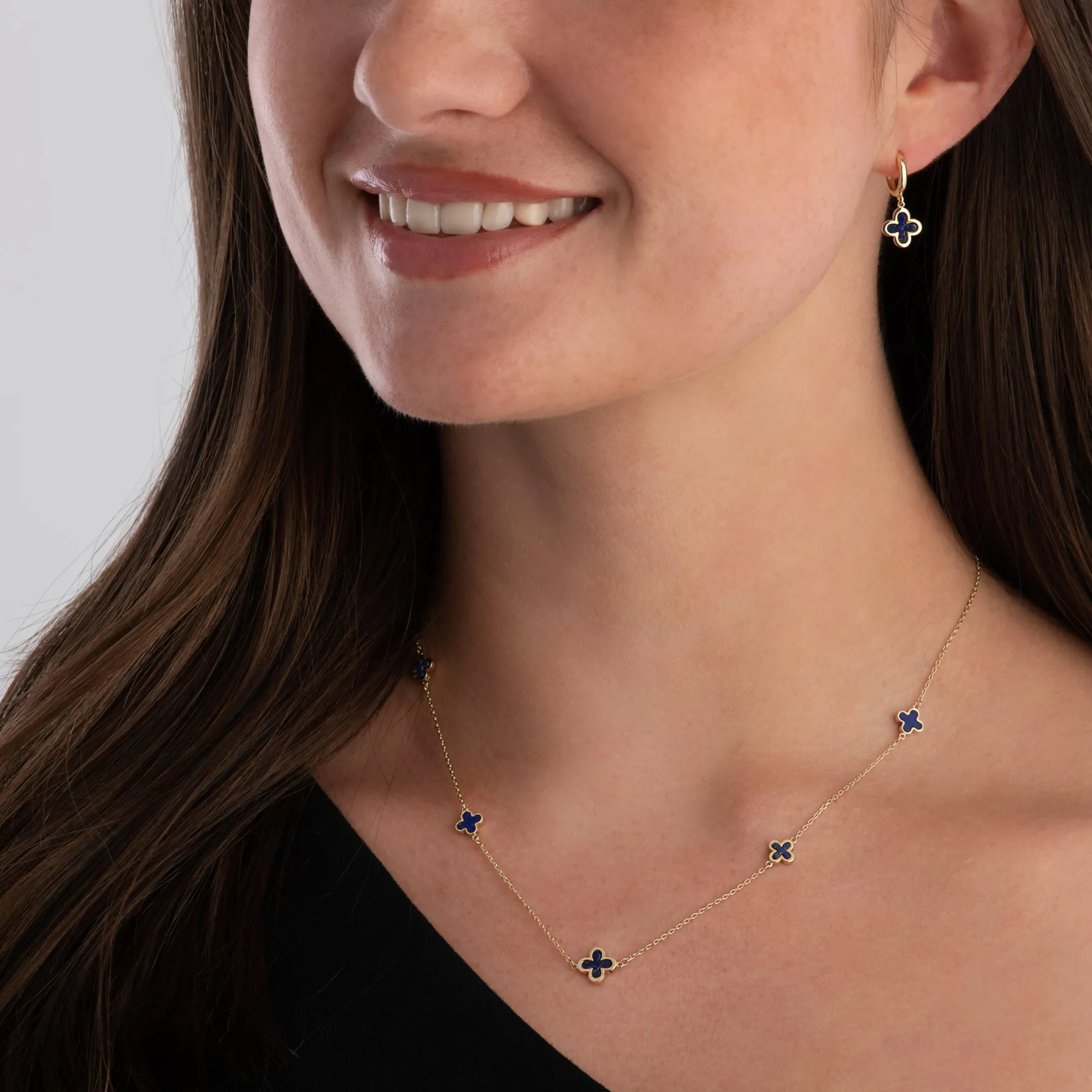 Beaverbrooks 9ct Yellow Gold Lapis Clover Necklace