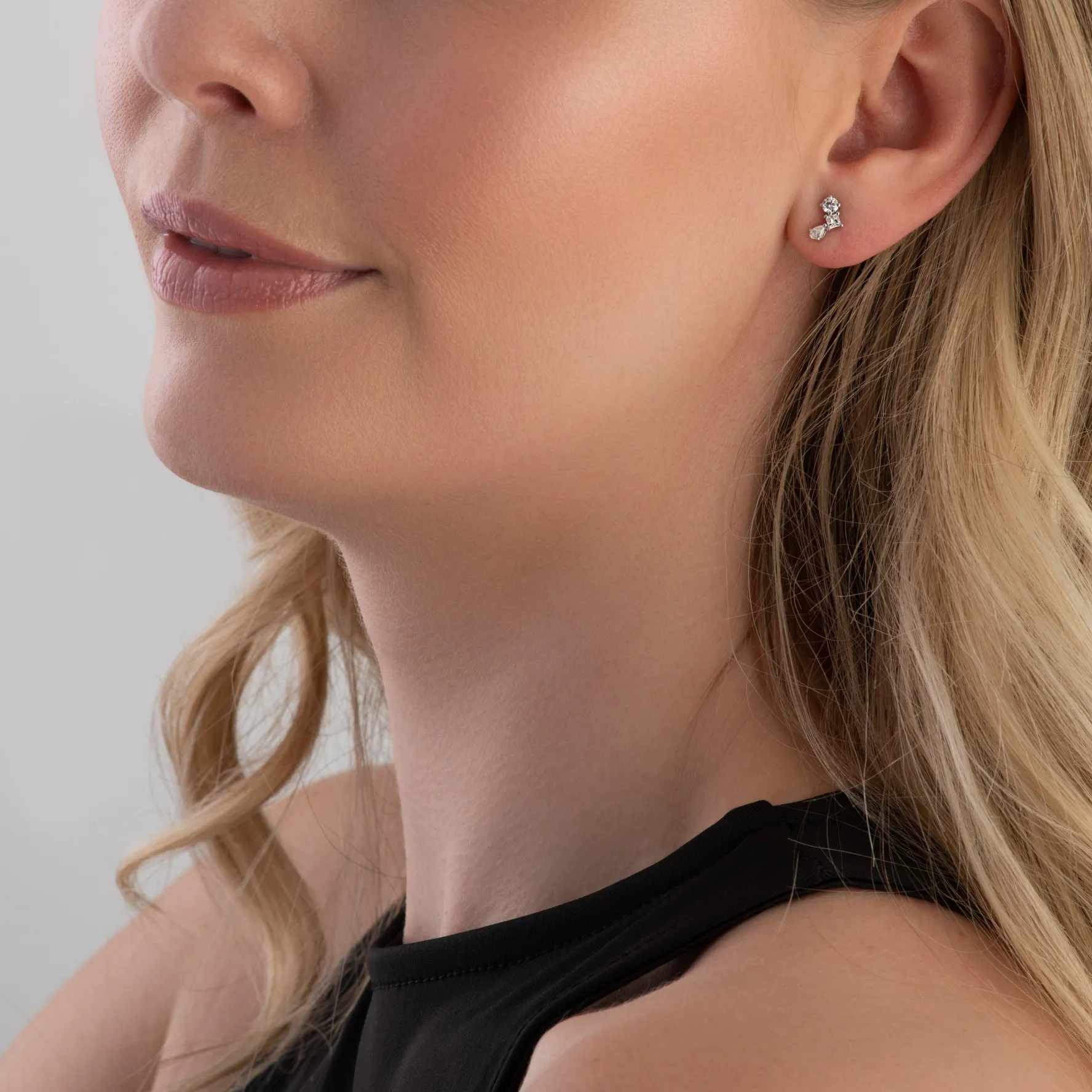 Beaverbrooks Essence 9ct White Gold Diamond Drop Earrings