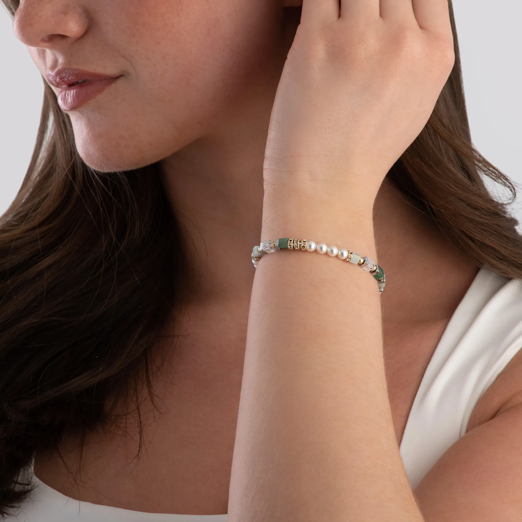 Coeur De Lion Precious Fusion Yellow Gold Tone Pearl and Crystal Bracelet