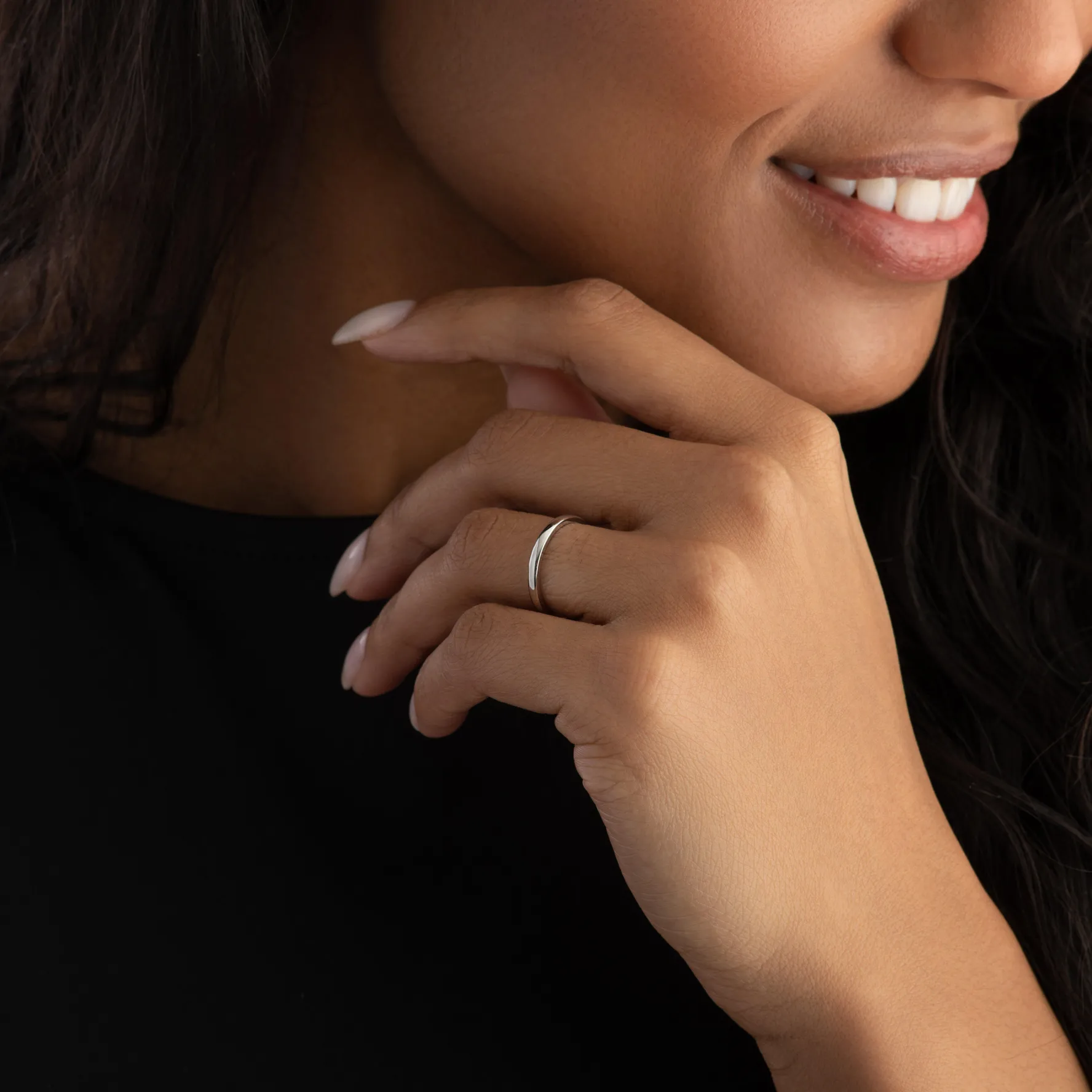 Hearts On Fire Platinum 2mm Wedding Ring
