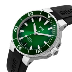 Oris Aquis Date Calibre 400 41.5mm Automatic Watch