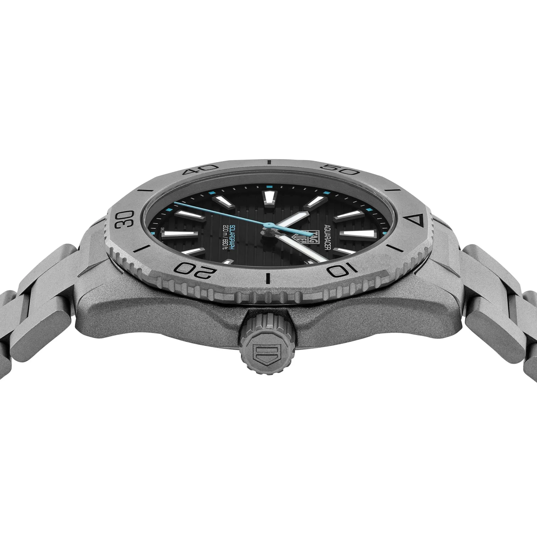 TAG Heuer Aquaracer Professional 200 Solargraph 40mm Titanium Men’s Watch