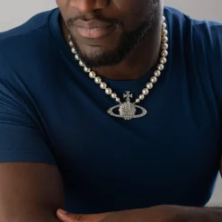 Vivienne Westwood Pearl Bas Relief Gents Necklet